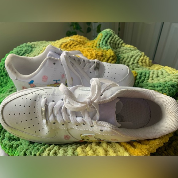 Spongebob Painted Air Force 1 - Picture 3 of 3